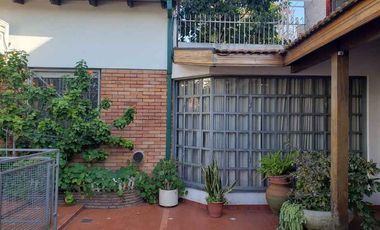 Casa PH en venta en Lanus Oeste