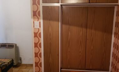 Casa PH en venta en Lanus Oeste