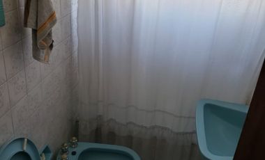 Casa PH en venta en Lanus Oeste