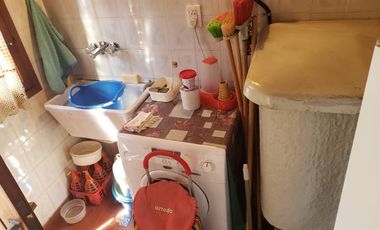 Casa PH en venta en Lanus Oeste