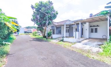 Rumah LT 149 SHM 15 Mnt ke MargoCity Siap Huni Dibantu KPR J-46781