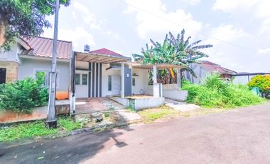 Rumah LT 149 SHM 15 Mnt ke MargoCity Siap Huni Dibantu KPR J-46781