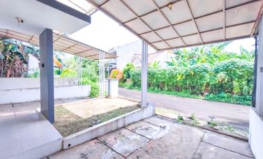 Rumah LT 149 SHM 15 Mnt ke MargoCity Siap Huni Dibantu KPR J-46781