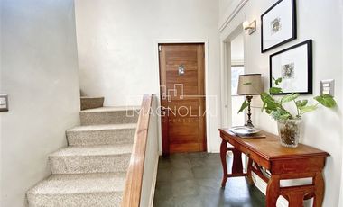 Casa en venta de 6 dorm. en Colina