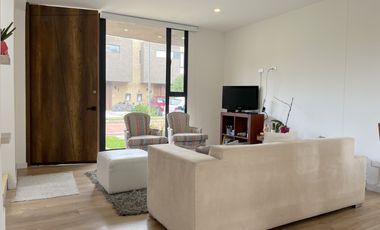 casa en venta en cajicá. Cod V8234630