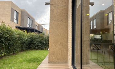 casa en venta en cajicá. Cod V8234630