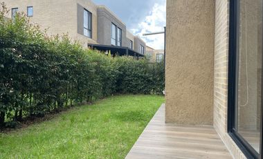 casa en venta en cajicá. Cod V8234630