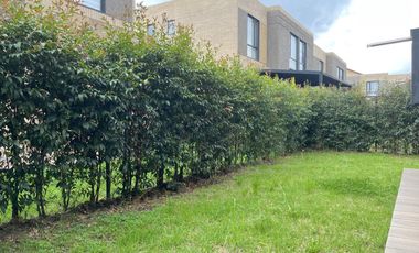 casa en venta en cajicá. Cod V8234630