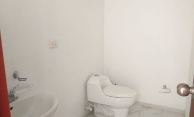 oficina en arriendo en centro. Cod A7344107