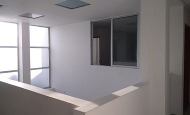 oficina en arriendo en centro. Cod A7344107