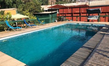 Casa de 140m2 en venta de 4 dorm. en Las Cabritas Calera