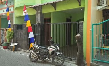 Sangat Murah Dijual Rumah Siap Huni di Perum Ketintang Surabaya