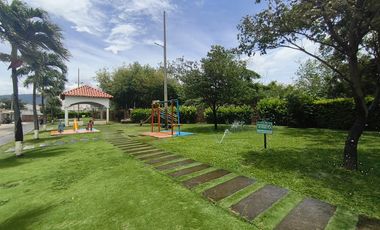 casa en venta en villa antigua. Cod V31311