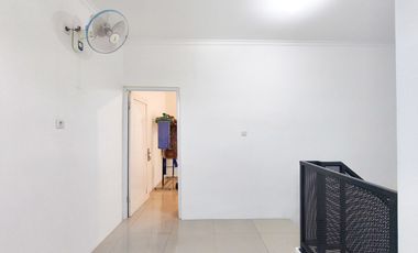 Rumah Terawat 2 Lt di Bekasi 15 Mnt ke RS Tarumajaya Bisa KPR J-45055