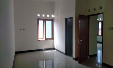 RUMAH MINIMALIS 2LT DI TENGAH KOTA JOGJA