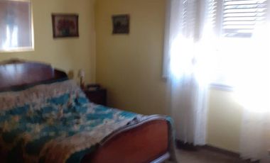 Chalet 3 ambientes con cochera en venta, Bernal !!!! EXCELENTE UBICACION !!!!