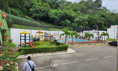 casa en venta en san luis. Cod V1397