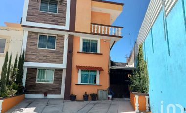Venta de casa grande en Pachuquilla a 20 minutos del centro de Pachuca
