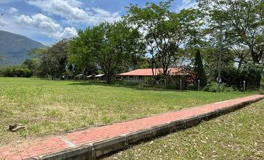 lote en venta en corozal. Cod V4939