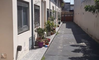 Duplex en venta en Lanus Oeste