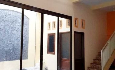 RUMAH TAMAN PONDOK JATI GELURAN SEPANJANG WARU FULL RENOV