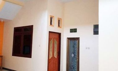 RUMAH TAMAN PONDOK JATI GELURAN SEPANJANG WARU FULL RENOV