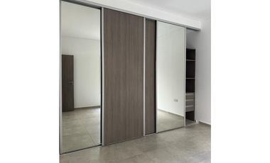 Hermosa Casa a Estrenar