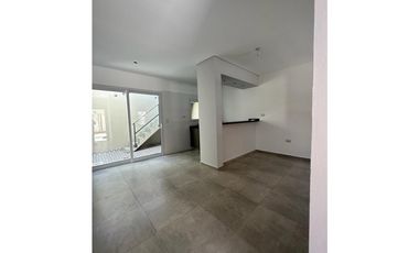 Hermosa Casa a Estrenar