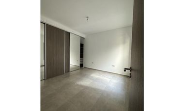 Hermosa Casa a Estrenar