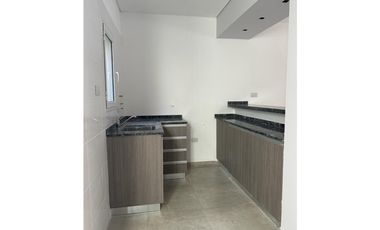 Hermosa Casa a Estrenar