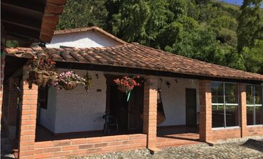 Hermosa finca en Barbosa