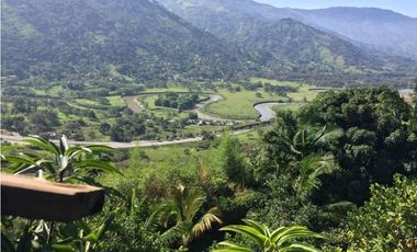 Hermosa finca en Barbosa
