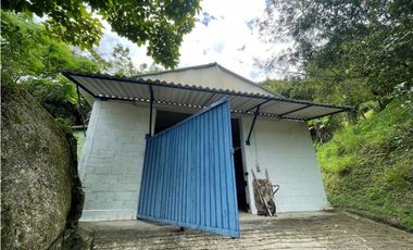 Hermosa finca en Barbosa