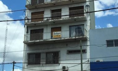 Venta Departamento 3 Ambientes en Tablada