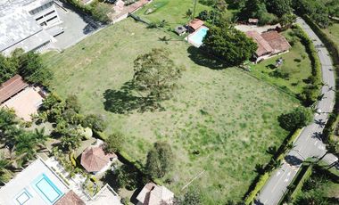 LOTE PERFECTO PARA CONSTRUIR LA CASA CAMPESTRE DE TUS SUEÑOS EN COPACABANA CON PUNTO DE PRIVILEGIO EN VILLA ROCA