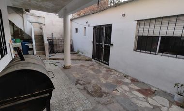 Venta Casa 3 ambientes y monoambiente en Morón