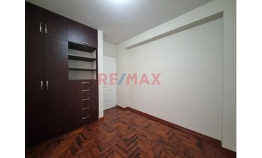 Se Alquila Departamento En El Centro De Chiclayo