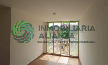 apartamento en arriendo en quebrada la iglesia. Cod A17254