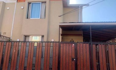 Casa En Venta 4D/1B En Villa Doña Mabel Rancagua