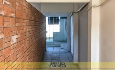 CASA 5 AMBIENTES, USOS MULTIPLES MAS HABITACIONAL 110 M2 CUBIERTOS, PASO DEL REY CENTRO