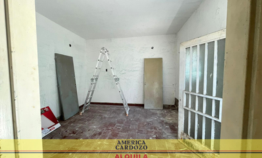CASA 5 AMBIENTES, USOS MULTIPLES MAS HABITACIONAL 110 M2 CUBIERTOS, PASO DEL REY CENTRO