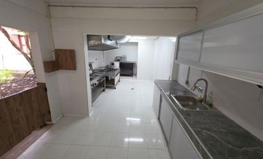 casa en arriendo en ciudad jardín. Cod A9191400