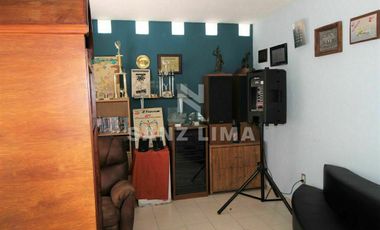 16 DE SEPTIEMBRE: COMPLETISIMO LOCAL COMERCIAL TALLER Y OFICINA,