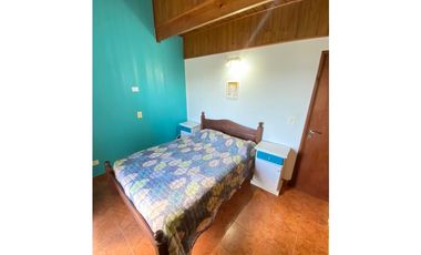 CHALET EN MAR AZUL FRENTE AL MAR !!!!!  - COCHERA PARA 4 AUTOS !