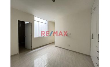 🏡 Oportunidad! Venta – Departamento De Estreno 2Do Piso En Urb. Santa María Del Pinar – Piura