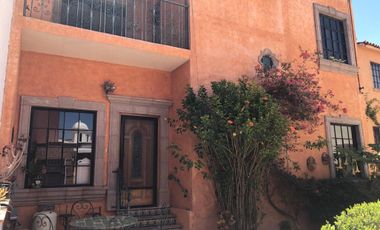 Casa Colibrí: Encanto Colonial en la Tranquilidad de Paseo de las fuentes, San Miguel de Allende