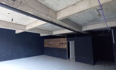 EXCELENTE LOCAL COMERCIAL EN AVELLANEDA CENTRO