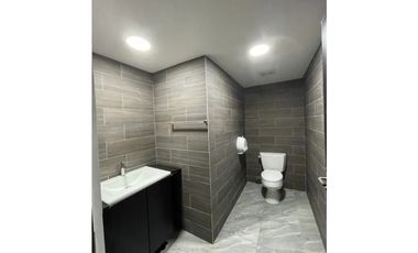 Se Alquila Local Comercial 650 Mts Via España USD5,450,oo