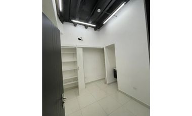 Se Alquila Local Comercial 650 Mts Via España USD5,450,oo