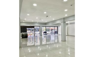 Se Alquila Local Comercial 650 Mts Via España USD5,450,oo